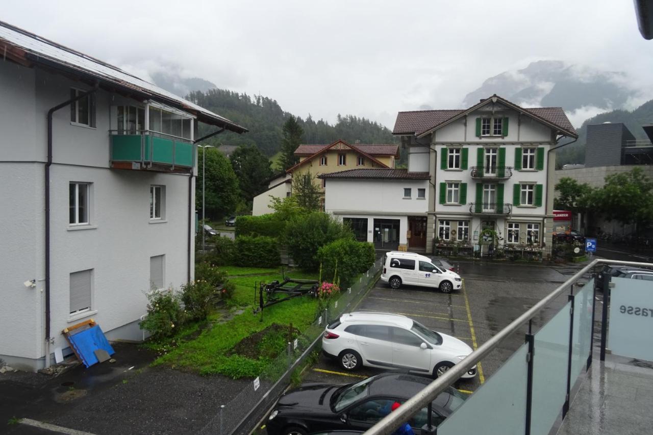 The Golf Apartments Interlaken Eksteriør bilde